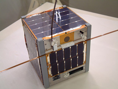СПУТНИК. Космический СПУТНИК CubeSat - набор для самостоятельной сборки. Микро СПУТНИК и искусственный СПУТНИК CubeSat