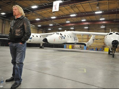 КОСМИЧЕСКИЙ ТУРИЗМ и полеты в космос от Virgin Galactic. Ричард Бренсон строит космические корабли для КОСМИЧЕСКИХ ТУРИСТОВ